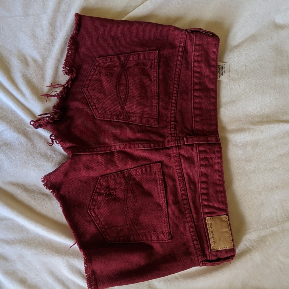 Deep Red Denim Shorts - Picture 3 of 3